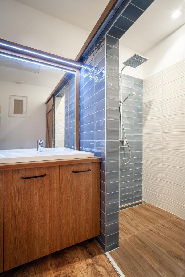 Basilika View Elegant Suite Need Reservation For Free Parking Budapest Exterior photo